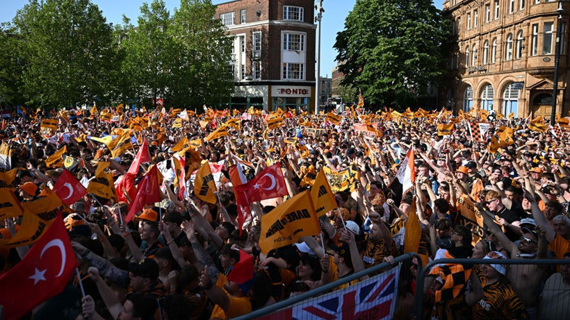 Çanlar Hull City için çalıyor: Acun Ilıcalı zamana karşı yarışıyor - Resim: 9