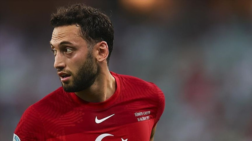 Hakan Çalhanoğlu'ndan dikkat çeken öz eleştiri: "Biz o umutların karşılığını veremedik" - Resim: 2