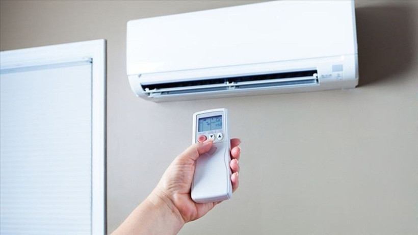 40 derece havada klimaları tek tek söküyorlar: Bir ülke harekete geçti - Resim: 7