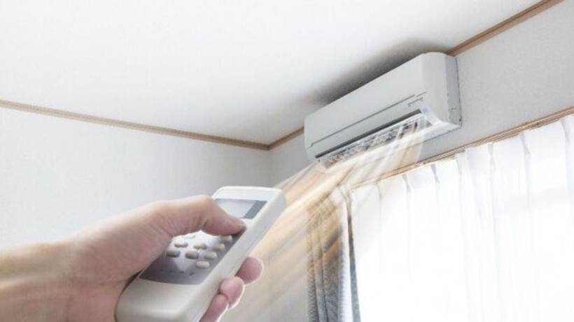 40 derece havada klimaları tek tek söküyorlar: Bir ülke harekete geçti - Resim: 5