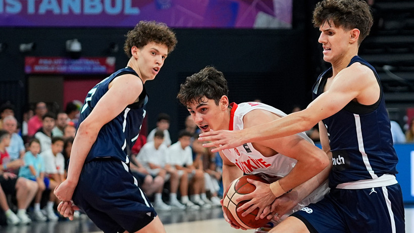 U17 Milli Takımı Slovenya'yı farklı yenerek Dünya Kupası'nda 2'de 2 yaptı - Resim : 1