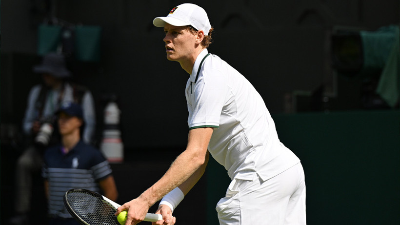 Jannik Sinner Wimbledon'da çeyrek finale yükseldi - Resim : 1