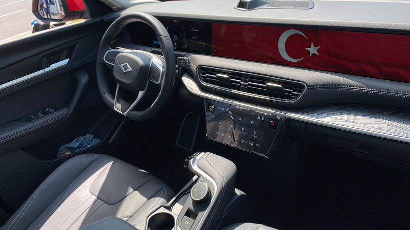 Ankara'daki NATO zirvesi öncesi gövde gösterisi... Özel üretilen Togg limuzinler görev başında - Resim: 4