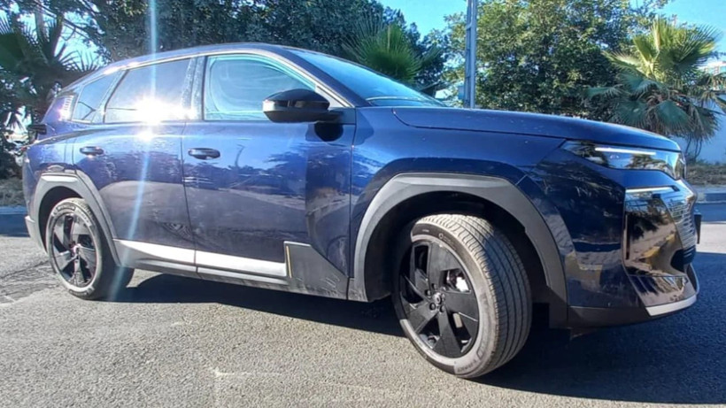 Yeni nesil C5 Aircross sahneye çıktı - Resim: 11