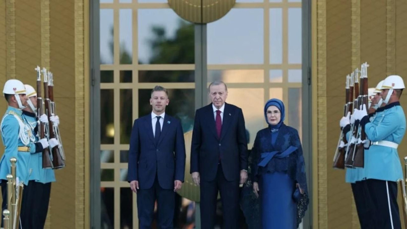 Külliye'de NATO resepsiyonu: Liderler aile fotoğrafı verdi - Resim: 10