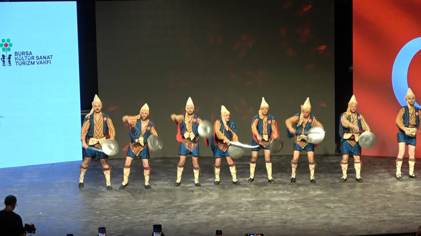 Dünya dansçıları şehri ablukaya aldı: Bursa’da tarihi anlar - Resim: 6