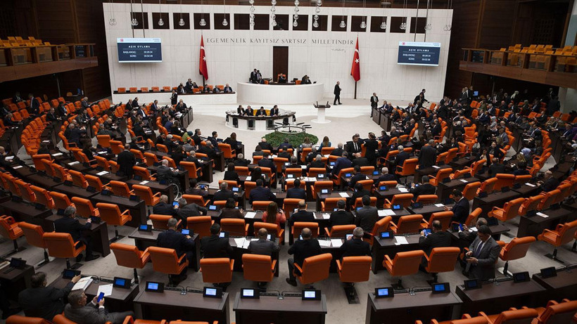 Özgür Özel hangi partiye 20 milletvekili verecek? - Resim : 4