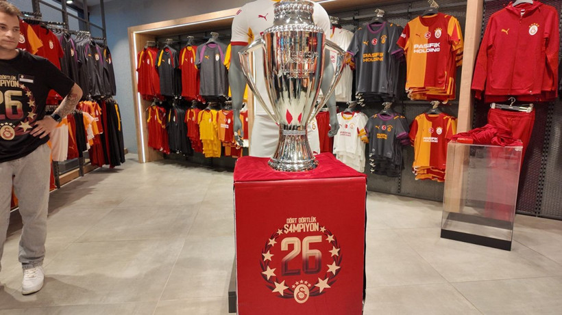 Mardin sarı-kırmızıya boyandı: Galatasaray'ın şampiyonluk kupası Mardian Mall'da - Resim: 4