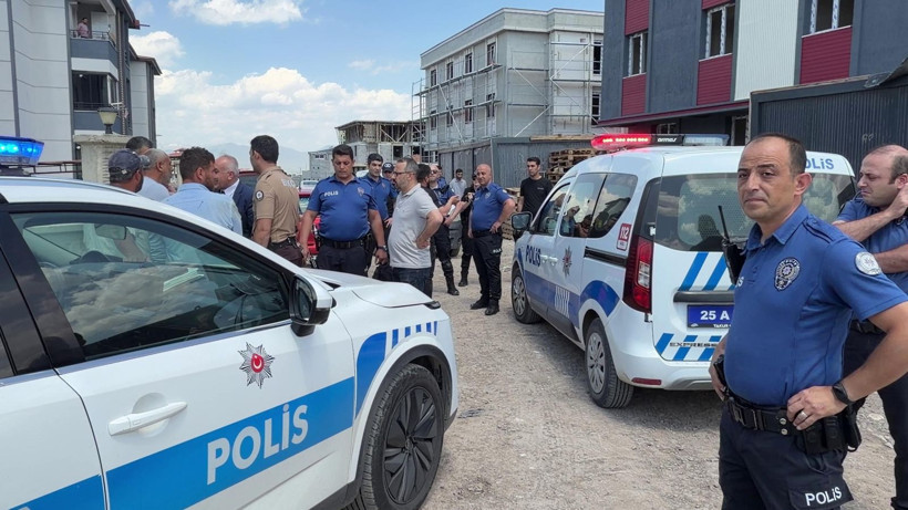 Erzurum’da şantiyede icra savaşı: Polis biber gazıyla müdahale etti - Resim: 3