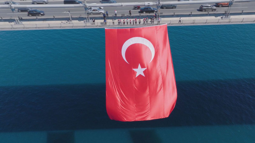 O gece destan yazan köprüden dünyaya net mesaj - Resim: 7