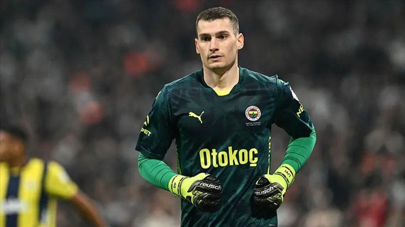 Fenerbahçe'de yönetim neşteri vurdu: 9 futbolcuyla yollar ayrılıyor - Resim: 9