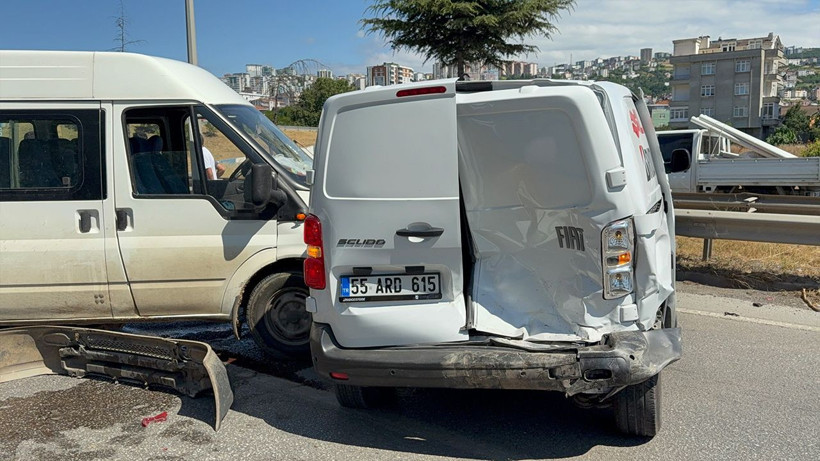 Hastaneye kontrol yolunda zincirleme kaza: Samsun'da sürücülerin tartışması pahalıya patladı - Resim: 5