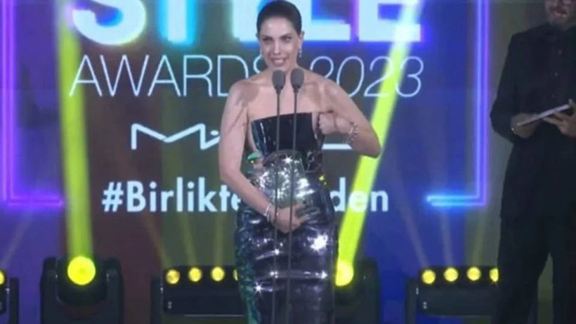 Eda Ece'den 'AHBAP' açıklaması: Lütfen beni affedin - Resim: 1
