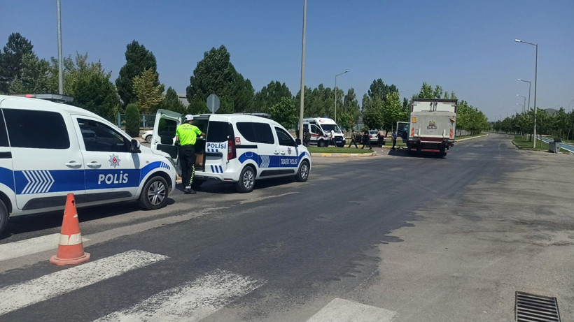 Konya'da trafik kazası: 3 yaralı - Resim : 1