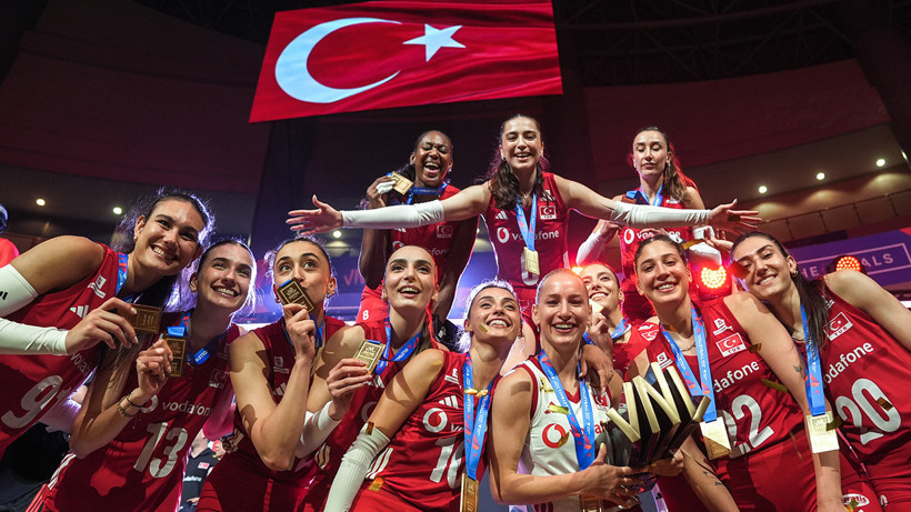 Filenin Sultanları gururlandırdı: İstiklal Marşı'nı gözyaşları içinde okudu - Resim : 2
