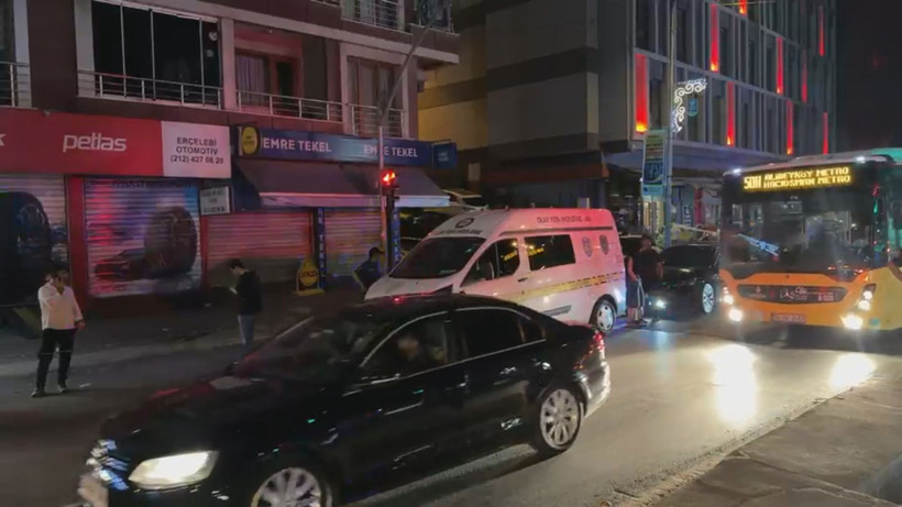 İstanbul’un göbeğinde dehşete düşüren olay: 15 yaşındaki çocuk mekan basıp katliam yaptı - Resim : 1