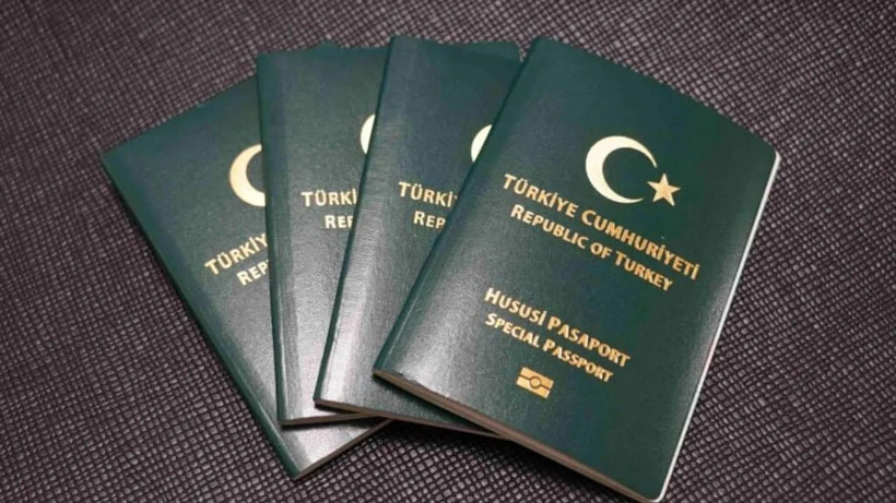 Yeşil ve gri pasaport işlemlerinde yeni dönem: Artık böyle yapılacak - Resim: 1
