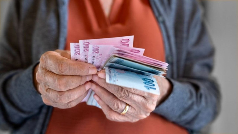 SGK uzmanı Özgür Erdursun emekli maaş gerçeğini açıkladı: Ödenecek tutar değişti - Resim: 2