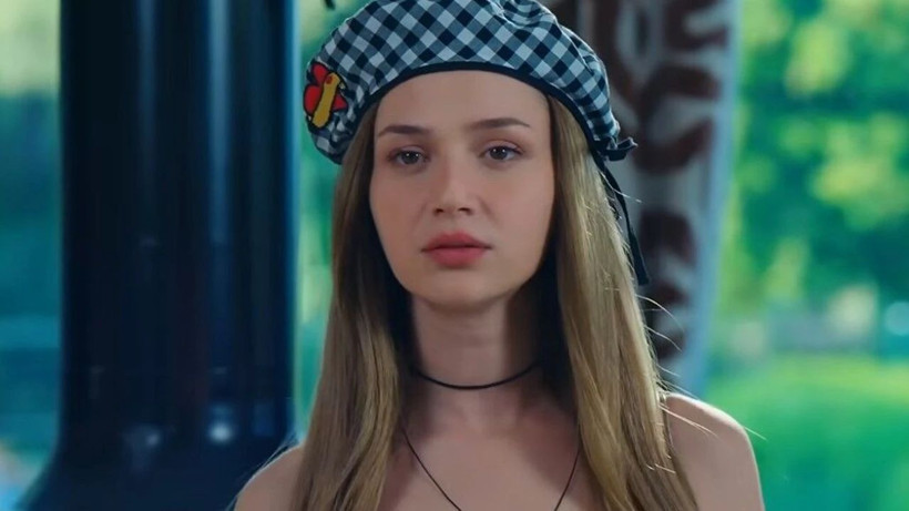 Daha 17'nin Leyla'sı Ceren Ayruk 24 yaşında: Sette sürpriz doğum günü kutlaması - Resim: 4