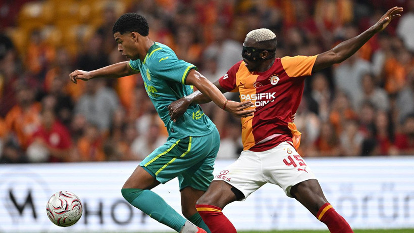 Galatasaray Villarreal'e de diş geçiremedi: Taraftar isyan etti - Resim: 9