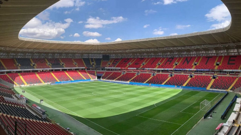 Süper Lig maçlarının oynanacağı statlar belli oldu: En büyük stadyum hangisi? - Resim: 10