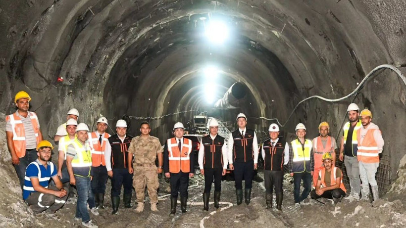 Erzurum-Rize arası 52 kilometre kısalıyor: Dev tünelde çalışmalar hızlandı - Resim: 6