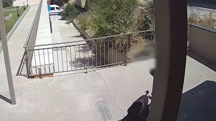 Zehir sevkiyatı yarım kaldı: İstanbul'da kadın kurye suçüstü yakalandı - Resim: 3