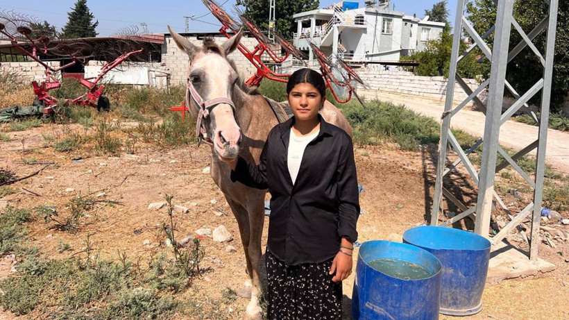 16 yaşındaki Esmanur'un ilham veren başarısı: 5 keçiyle başladı, ailesinin yükünü sırtladı - Resim: 4