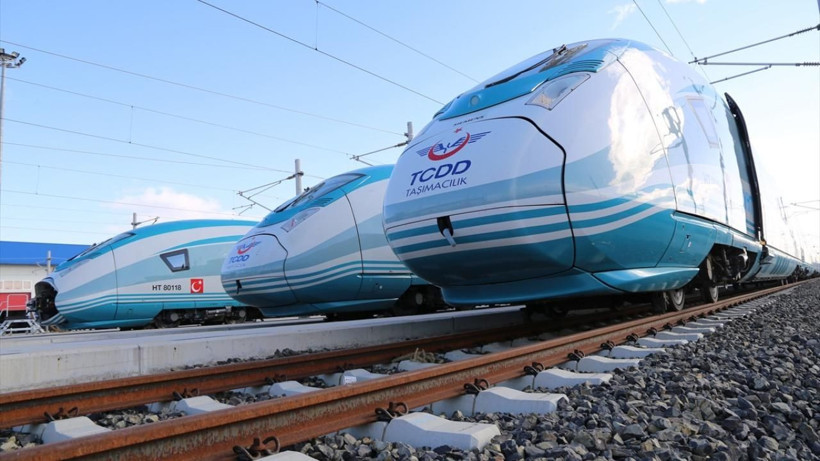 Yüksek Hızlı Tren'e ‘Memur zammı’ ayarı - Resim: 2