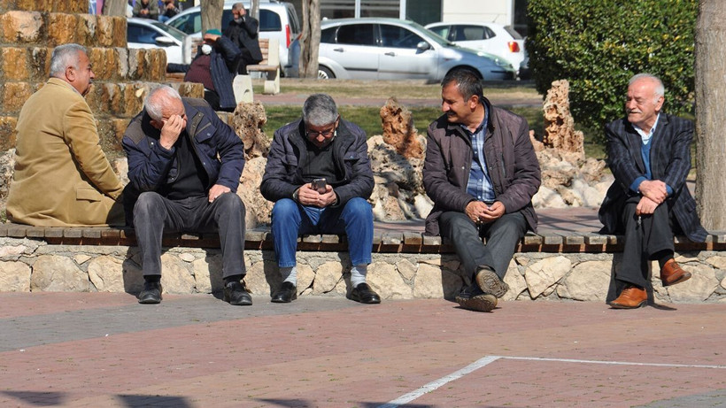 400 bin kişiye emeklilik geliyor: Çalışmalar resmen başladı - Resim: 4