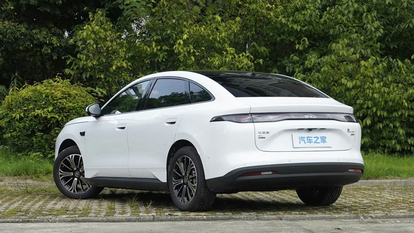 Passat'a Çin'den iddialı rakip: Rekabetçi fiyatıyla öne çıkan yeni BYD Qin Max satışa açıldı - Resim: 10