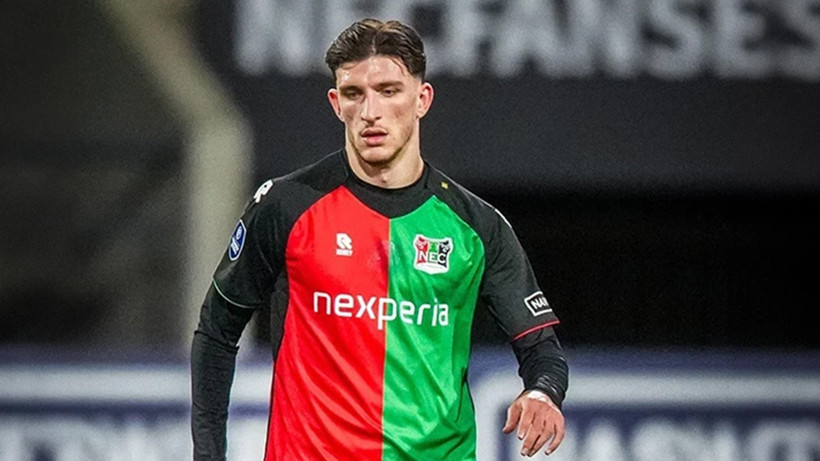 Süper Lig'e transferi bekleniyordu: Ahmetcan Kaplan'dan 4 yıllık imza - Resim : 1