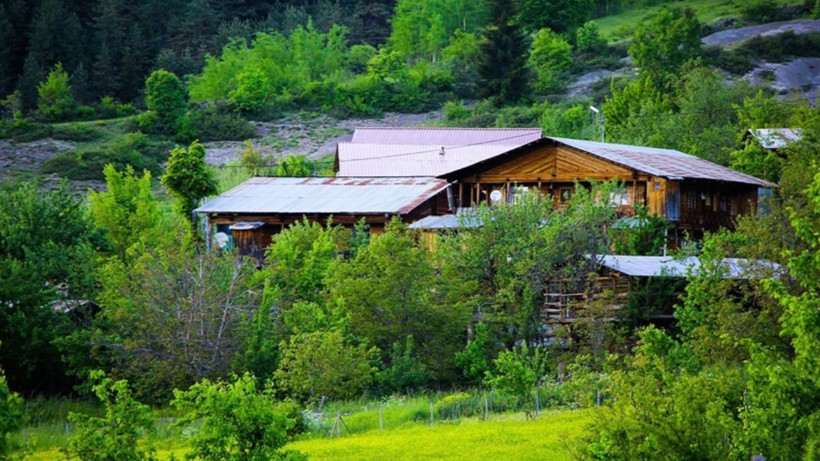Kasvetli havadan bunalan Türkiye'nin en huzurlu ilçesine gidiyor - Resim: 2