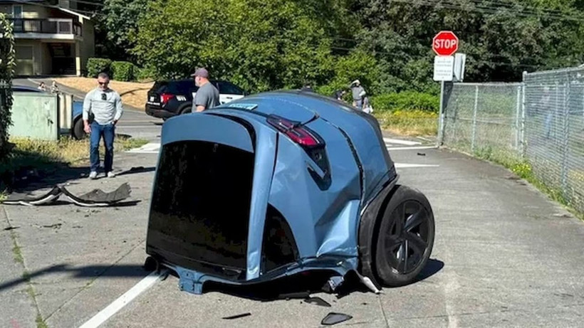 Kazada iyiye ayrılan Tesla'ya binlerce dolarlık teklif - Resim: 11