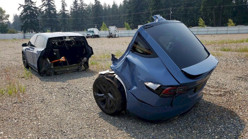 Kazada iyiye ayrılan Tesla'ya binlerce dolarlık teklif - Resim: 5