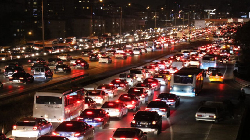 Türkiye’de en çok kaza yapılan yerler belli oldu: İşte sürücülerin korkulu rüyası olan o yollar - Resim: 1