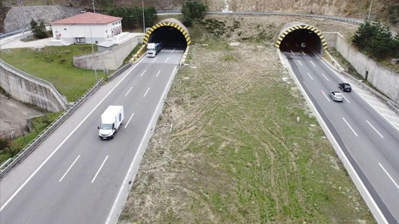 Türkiye’de en çok kaza yapılan yerler belli oldu: İşte sürücülerin korkulu rüyası olan o yollar - Resim: 8