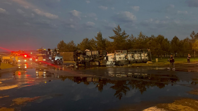 Yolcu otobüsü ile benzin yüklü tanker çarpıştı: 2'si ağır 35 yaralı - Resim: 5
