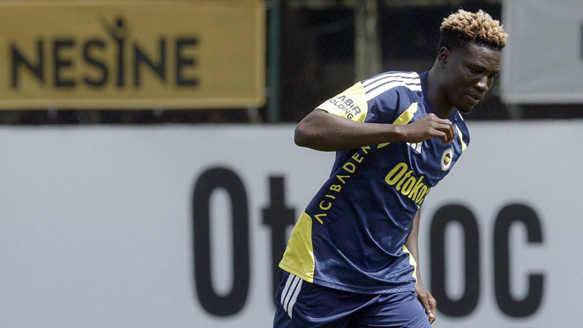 Fenerbahçe'de beklenen ayrılık: Yıldız oyuncunun sözleşmesi feshedildi - Resim: 4