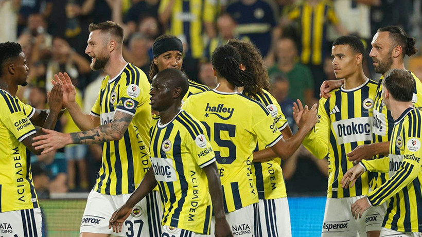 Acun Ilıcalı'dan Fenerbahçe'ye transfer çalımı: Aziz Yıldırım küplere binecek - Resim: 1