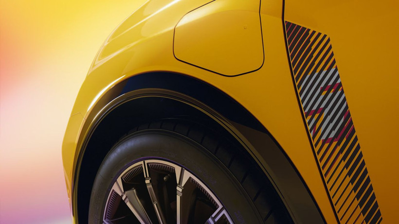 Renault 5 E-Tech modelinde radikal değişim: Sürücüleri şaşırtan yeni dönem başlıyor - Resim: 23