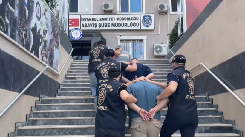4 yıllık sır perdesi aralandı: 17 yaşındaki Zeynep’in öldürüldüğü anlaşıldı: Polis cesedi arıyor - Resim: 7