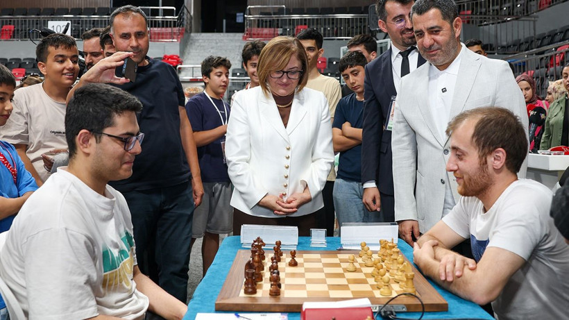 Gaziantep'te uluslararası satranç şöleni başladı: 23 ülkeden 700 sporcu hamle yapıyor - Resim: 3