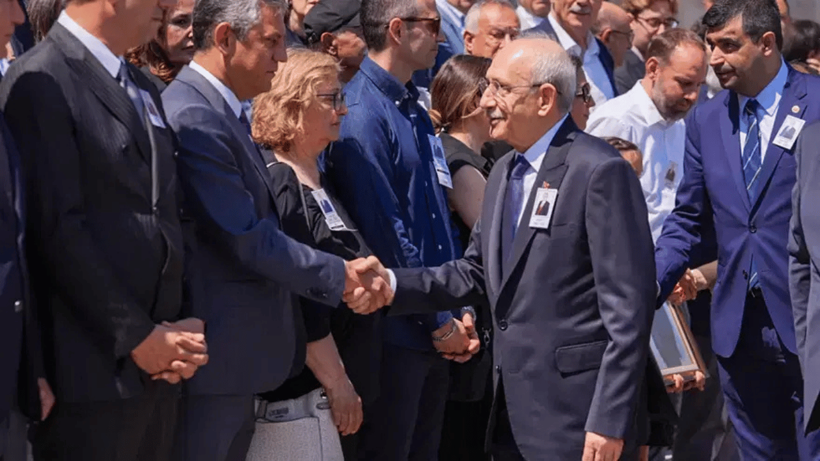 Özgür Özel'den Kılıçdaroğlu'na sert sözler: "Gönlümde yeri kalmadı" - Resim : 1