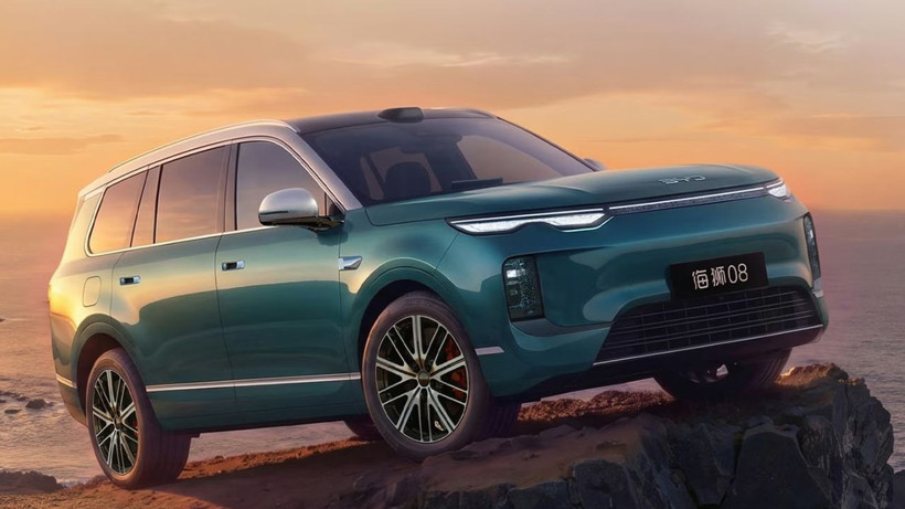 BYD’nin yeni amiral gemisi Sealion 08: 9 dakikada ultra hızlı şarj - Resim: 8