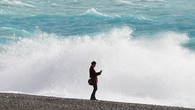 Meteoroloji uyardı, yasaklar art arda geldi: İstanbul'da deniz planı yapanlar dikkat - Resim: 3