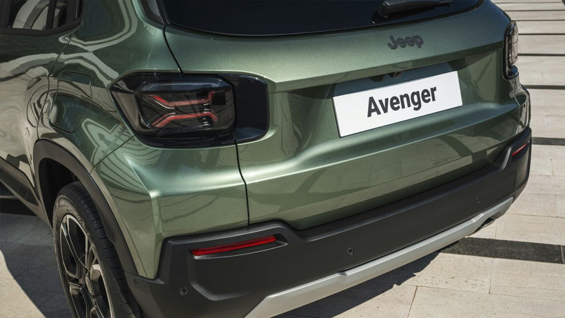 Yenilenen Jeep Avenger Türkiye pazarında - Resim: 13