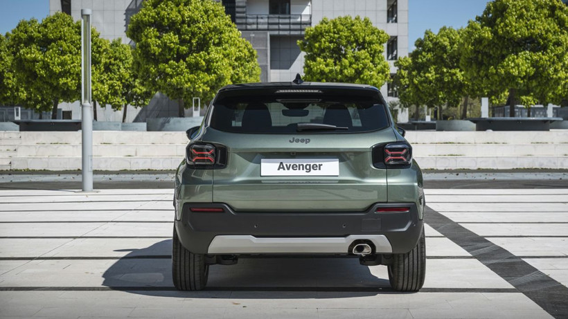 Yenilenen Jeep Avenger Türkiye pazarında - Resim: 17