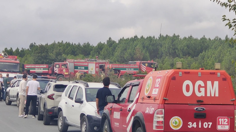 İstanbul’da yangın: Karadan ulaşım yok: Helikopterler peş peşe havalandı - Resim: 4