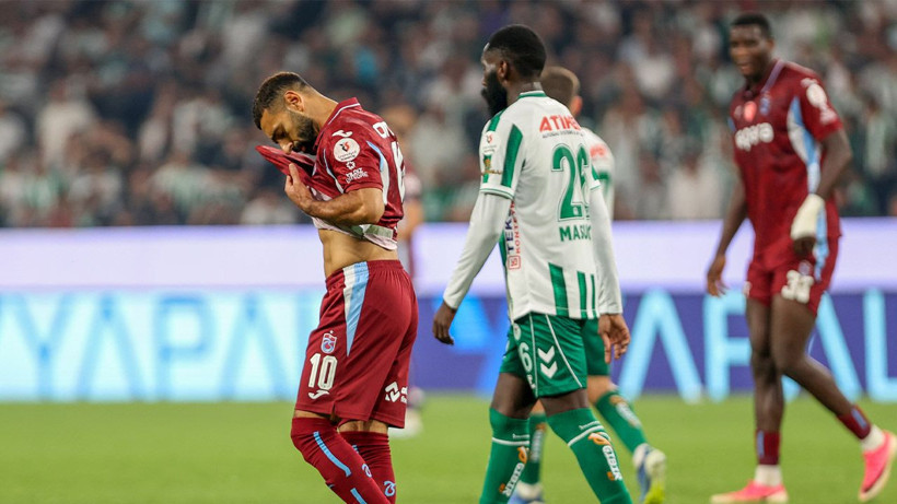 Trabzonspor'un yeni hocasını açıkladı: 'Yüzde 99,9 Galatasaray maçına o çıkacak' - Resim: 7